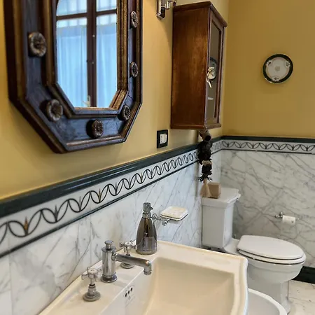 Liberty Townhouse Apartment